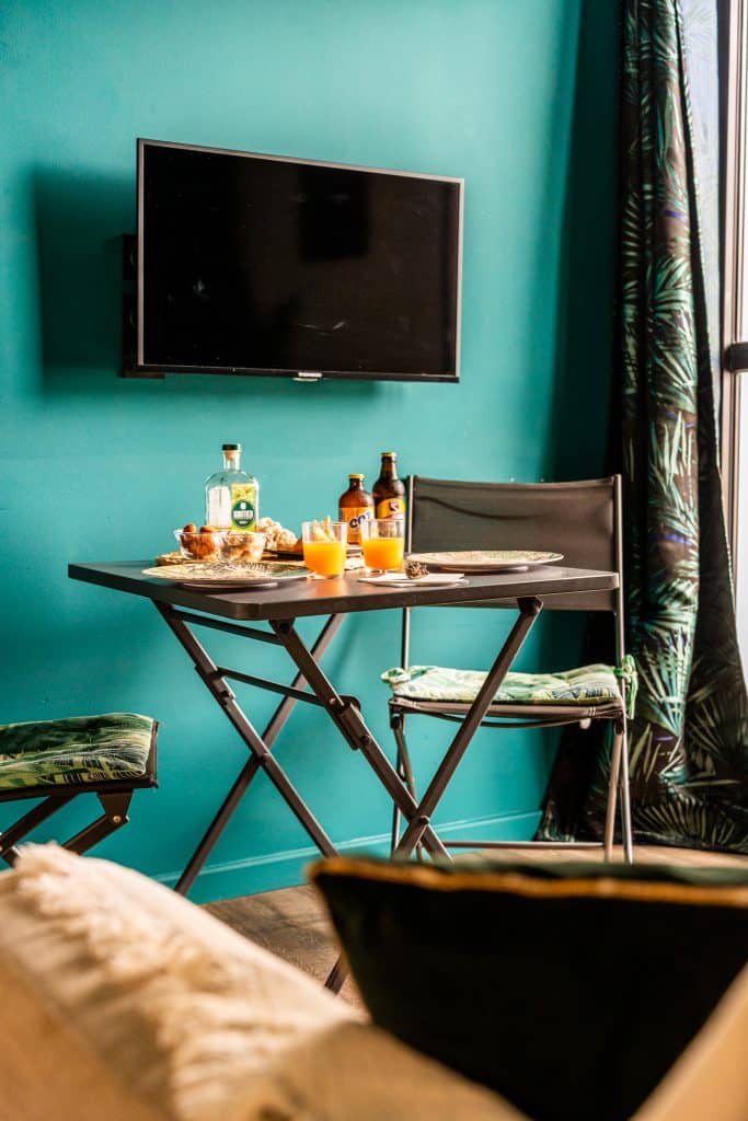 logement touristique saint pierre moka run salon apero